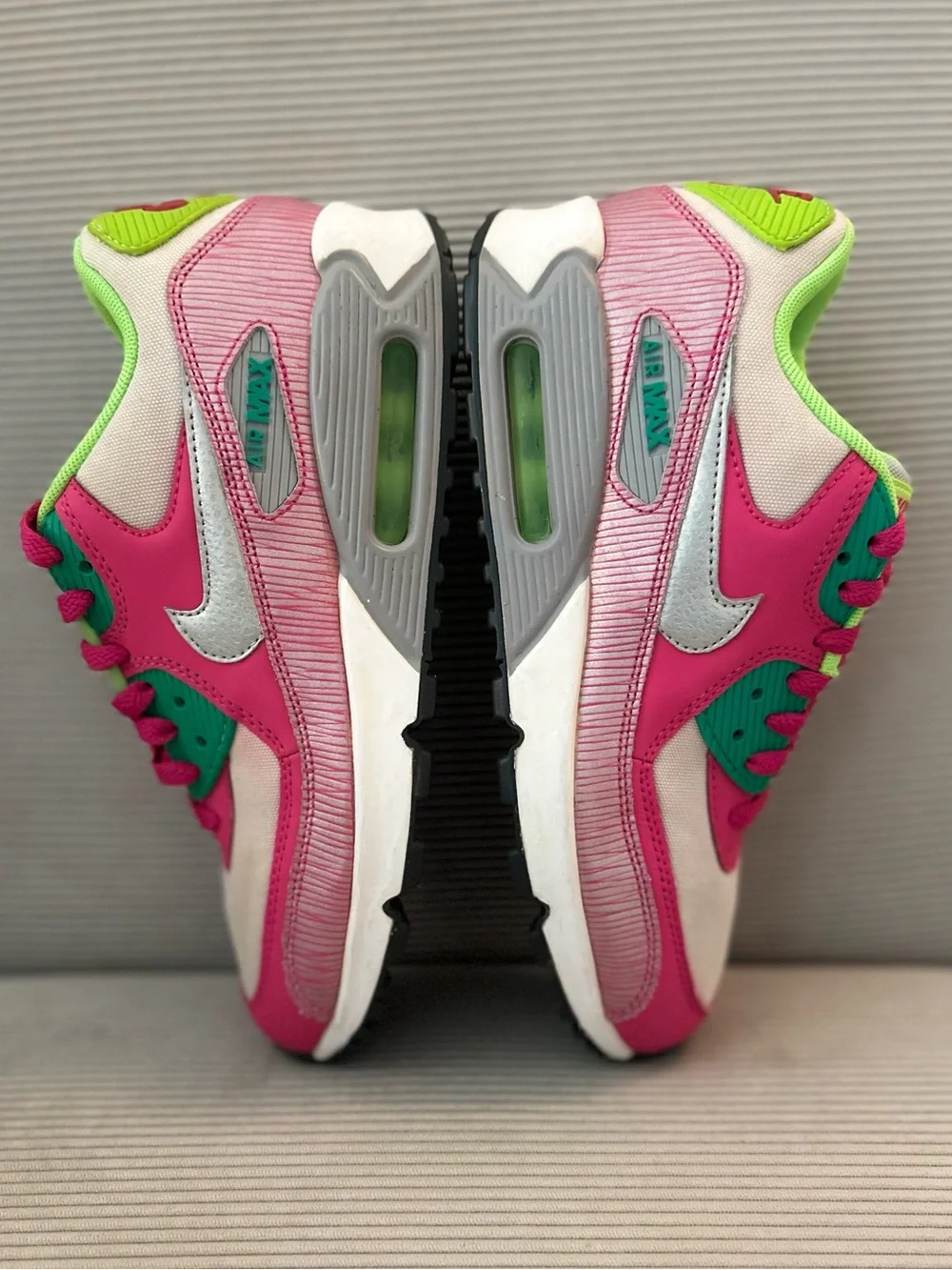 Nike women's/youth Air Max 90 GS 